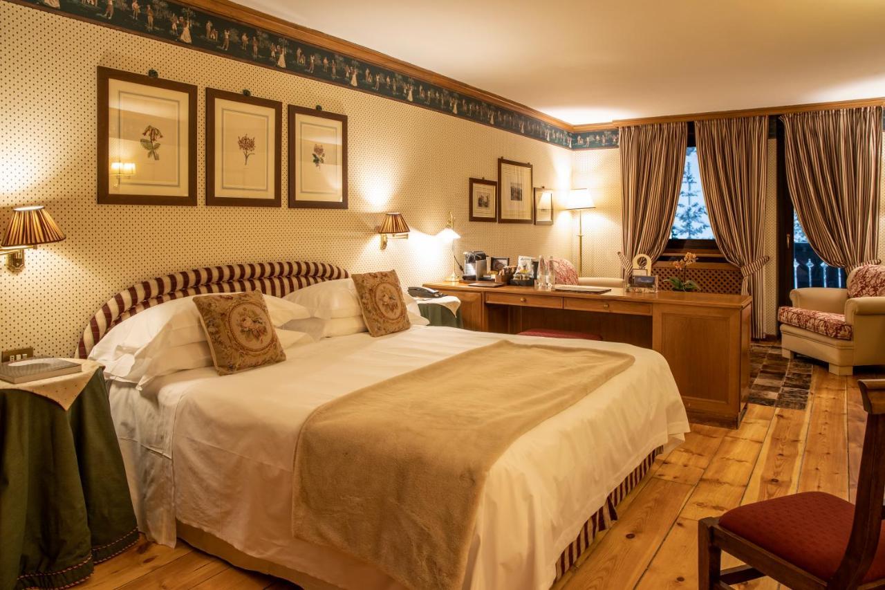 ברויל-קרוויניה Hotel Hermitage Relais & Chateaux מראה חיצוני תמונה